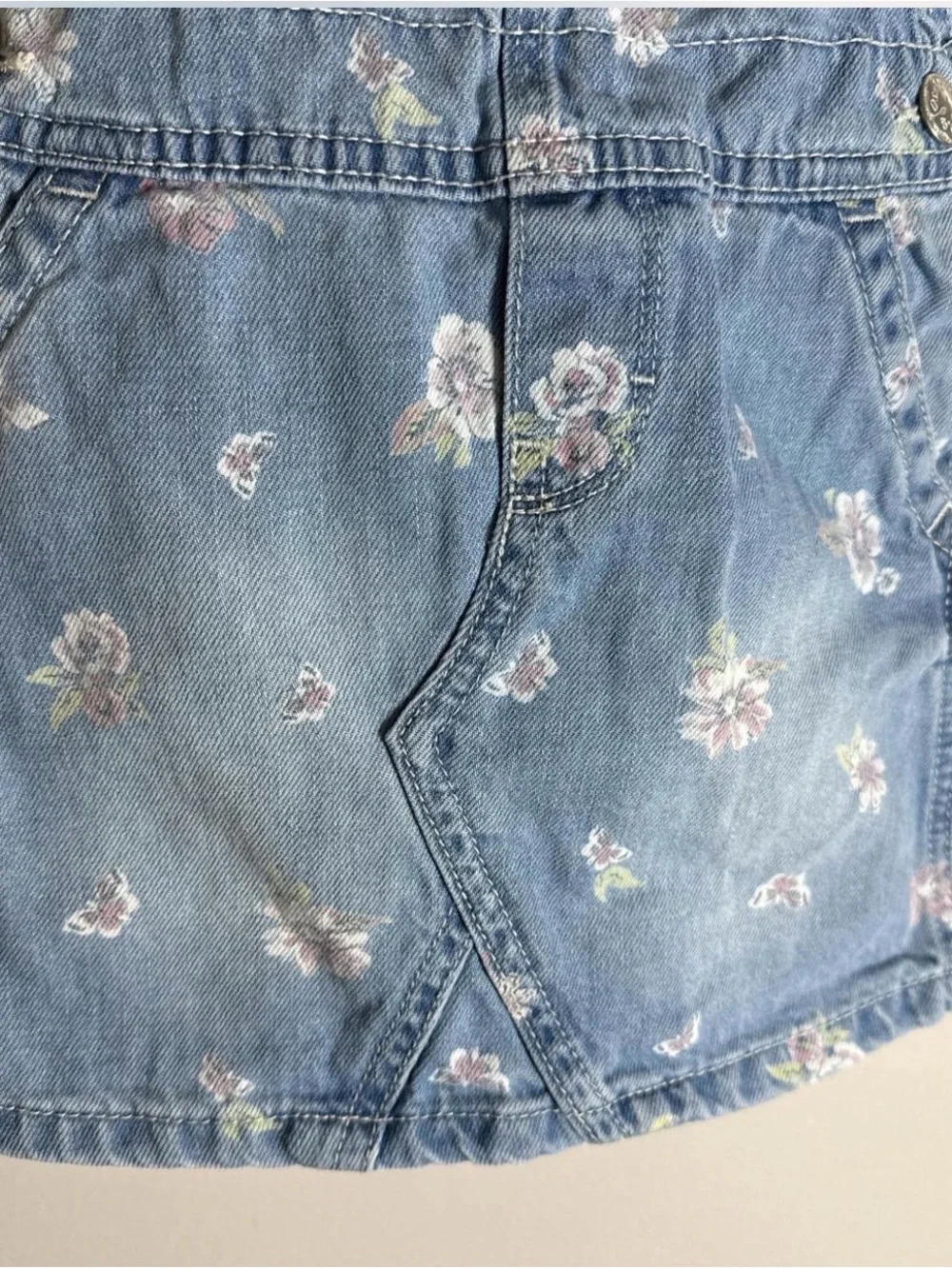 OshKosh B'gosh Floral Denim Vestbak Overalls Skirt Size 2T